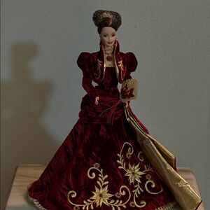 PORCELAIN HOLIDAY BARBIE- VINTAGE NWOT